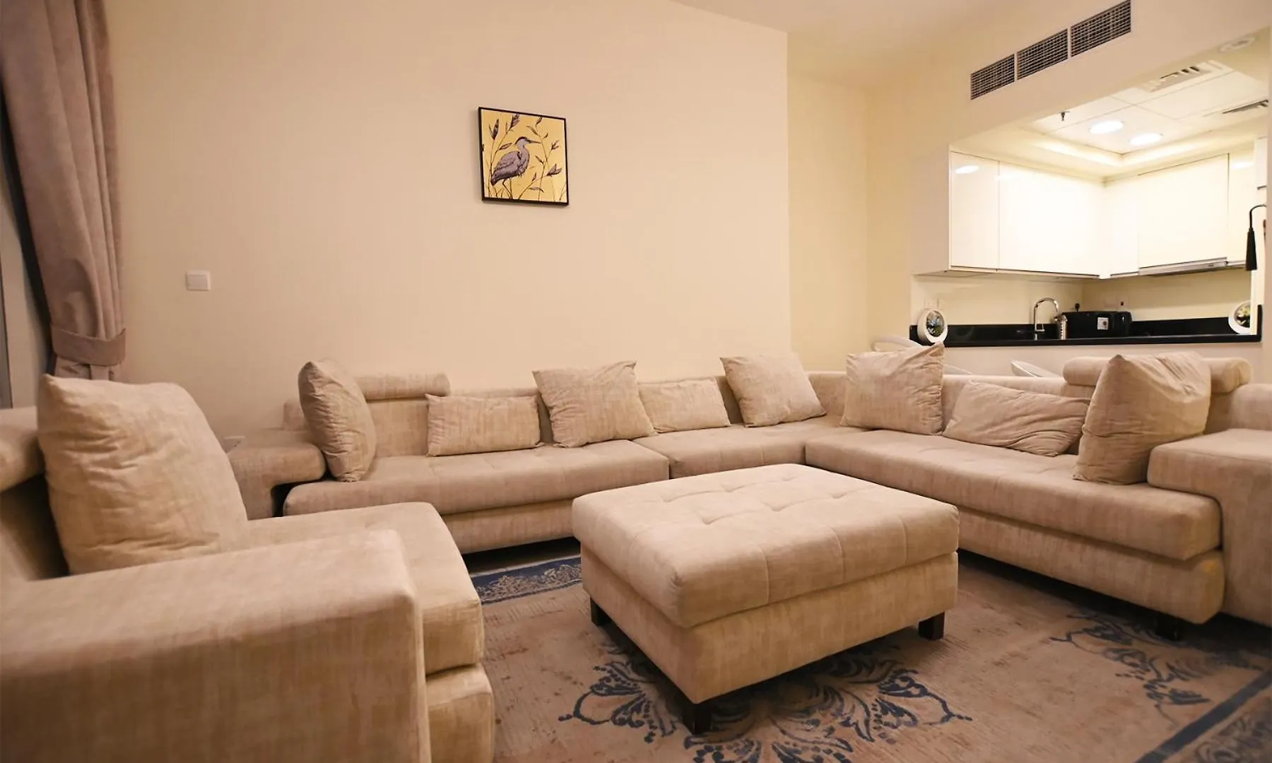 Brown Stone - Canal View Five Star Residence ドバイ 0*,  アラブ首長国連邦